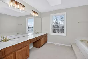 1723 Napoleon Dr, Naperville, IL 60565 - Photo 16