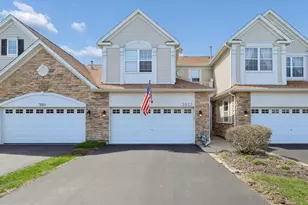 3023 Talaga Dr, Algonquin, IL 60102 - Photo 2