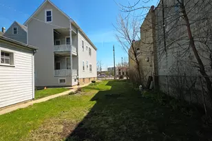 2712 N Western Ave, Chicago, IL 60647 - Photo 8