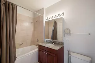 420 E Waterside Dr, Chicago, IL 60601 - Photo 12