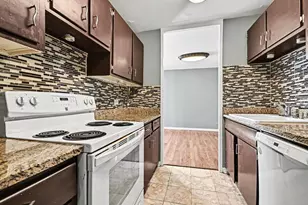 5740 N Sheridan Rd, Chicago, IL 60660 - Photo 6