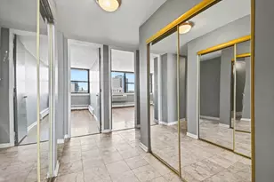 5740 N Sheridan Rd, Chicago, IL 60660 - Photo 22