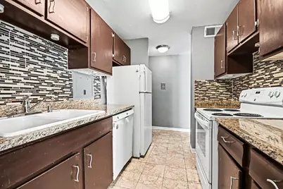 5740 N Sheridan Road #8D, Chicago, IL 60660 - Photo 16