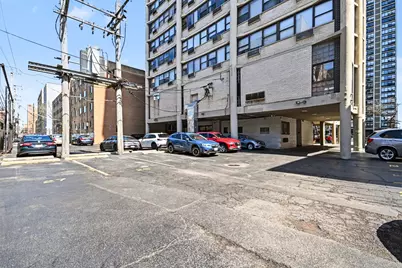 5740 N Sheridan Road #8D, Chicago, IL 60660 - Photo 24