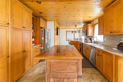 1504 Meriden Street, Mendota, IL 61342 - Photo 6