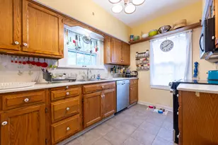 607 S New St, Champaign, IL 61820 - Photo 14