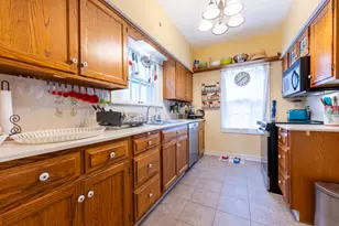 607 S New St, Champaign, IL 61820 - Photo 12