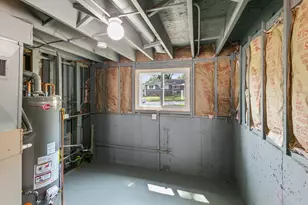 118 Windsor Ln, Glendale Heights, IL 60139 - Photo 16