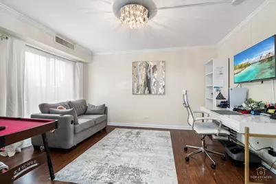 1405 E Central Road #222C, Arlington Heights, IL 60005 - Photo 8