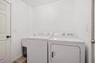 113 Andresen Ct, Dekalb, IL 60115 - Photo 32
