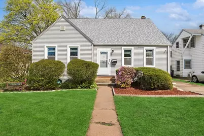 2107 Eshcol Avenue, Zion, IL 60099 - Photo 1