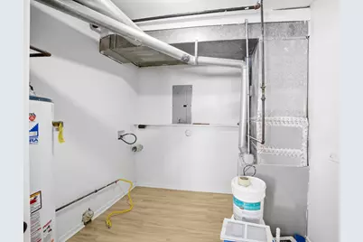 2908 Oakwood Avenue, McHenry, IL 60051 - Photo 24