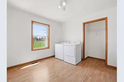 1730 Pebblewood Court, Sycamore, IL 60178 - Photo 14