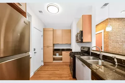 [Address not provided], Chicago, IL 60626 - Photo 8