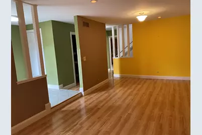 [Address not provided], Saint Charles, IL 60174 - Photo 8