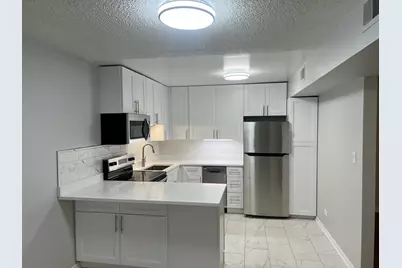 9721 S Harlem Avenue #2D, Chicago Ridge, IL 60415 - Photo 2