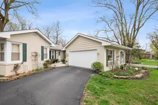 12130 S Nagle Ave, Palos Heights, IL 60463 - Photo 2