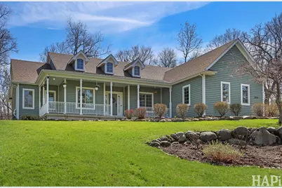 3315 Sherwood Forest Drive, Spring Grove, IL 60081 - Photo 2