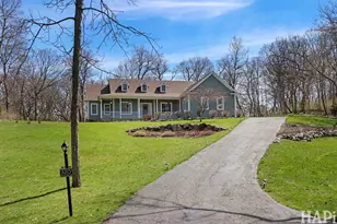 3315 Sherwood Forest Dr, Spring Grove, IL 60081 - Photo 1