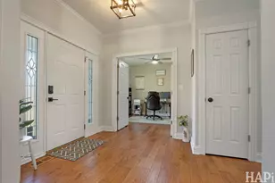 3315 Sherwood Forest Dr, Spring Grove, IL 60081 - Photo 4