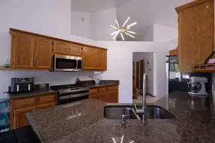 6706 Pondview Dr, Tinley Park, IL 60477 - Photo 12