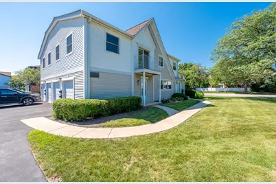 716 Inverrary Lane #D, Deerfield, IL 60015 - Photo 1