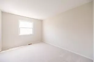 716 Inverrary Ln, Deerfield, IL 60015 - Photo 6