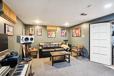 15811 S Marshfield Avenue, Harvey, IL 60426 - Photo 34