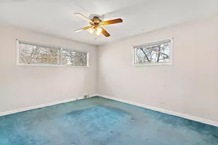 742 Pine St, Deerfield, IL 60015 - Photo 10