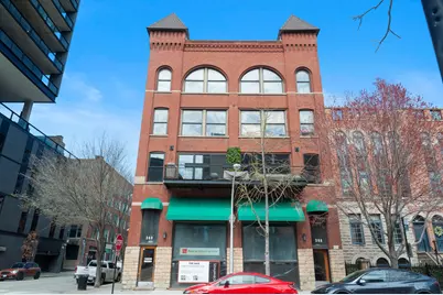 368 W Huron Street #3N, Chicago, IL 60654 - Photo 1