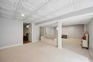 1655 Marie Ln, Glenview, IL 60025 - Photo 22