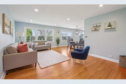 1655 Marie Lane, Glenview, IL 60025 - Photo 2