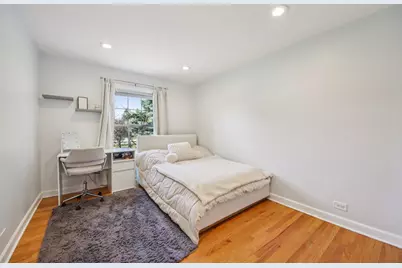 1655 Marie Lane, Glenview, IL 60025 - Photo 16