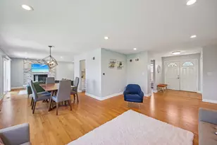 1655 Marie Ln, Glenview, IL 60025 - Photo 4