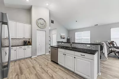 1890 Havenshire Road #1890, Aurora, IL 60502 - Photo 22