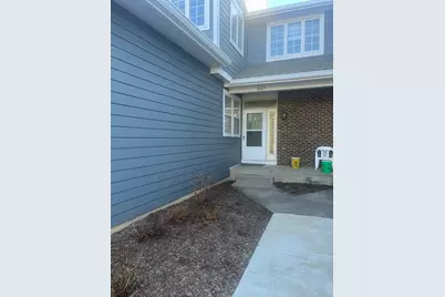 567 W Parkside Drive #567, Palatine, IL 60067 - Photo 2