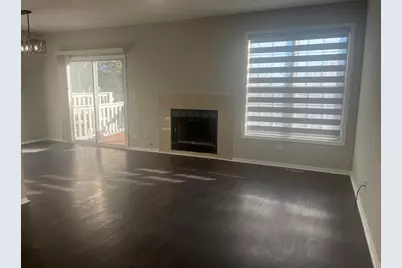 567 W Parkside Drive #567, Palatine, IL 60067 - Photo 4