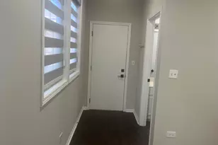 567 W Parkside Dr, Palatine, IL 60067 - Photo 10