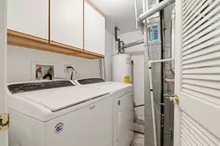 2861 Shelly Ln, Aurora, IL 60504 - Photo 16