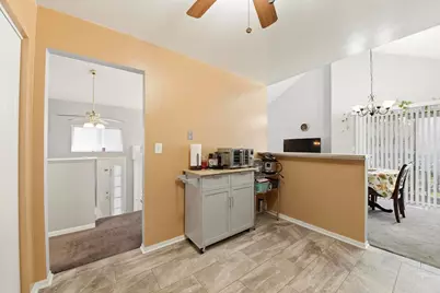2861 Shelly Lane, Aurora, IL 60504 - Photo 8