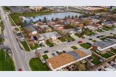 8945 Robin Drive #0, Des Plaines, IL 60016 - Photo 24