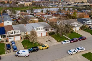 8945 Robin Dr, Des Plaines, IL 60016 - Photo 22