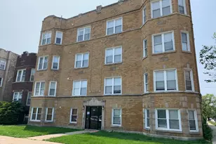 2303 W Granville Ave, Chicago, IL 60659 - Photo 1