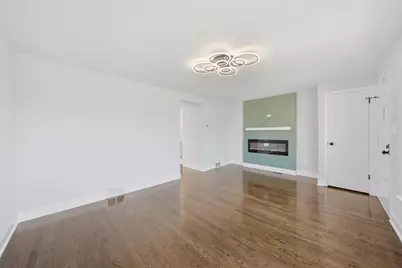 2811 W 82nd Street, Chicago, IL 60652 - Photo 6