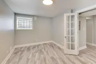 313 E 60th St, Chicago, IL 60637 - Photo 26