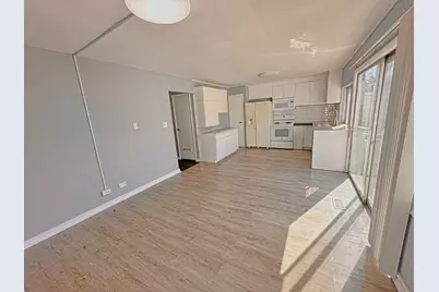 5573 Court F, Hanover Park, IL 60133 - Photo 6