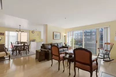 1800 Dewes Street #204, Glenview, IL 60025 - Photo 2