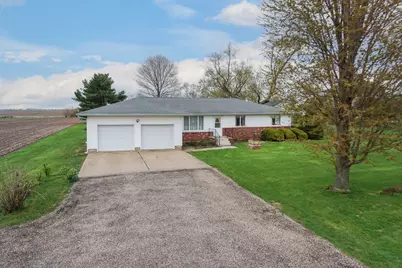 1109 W 4th Street, Delavan, IL 61734 - Photo 1