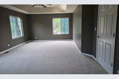 101 N Spruce Avenue, Wood Dale, IL 60191 - Photo 12