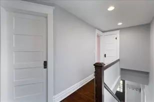 18 N Main St, Naperville, IL 60540 - Photo 18